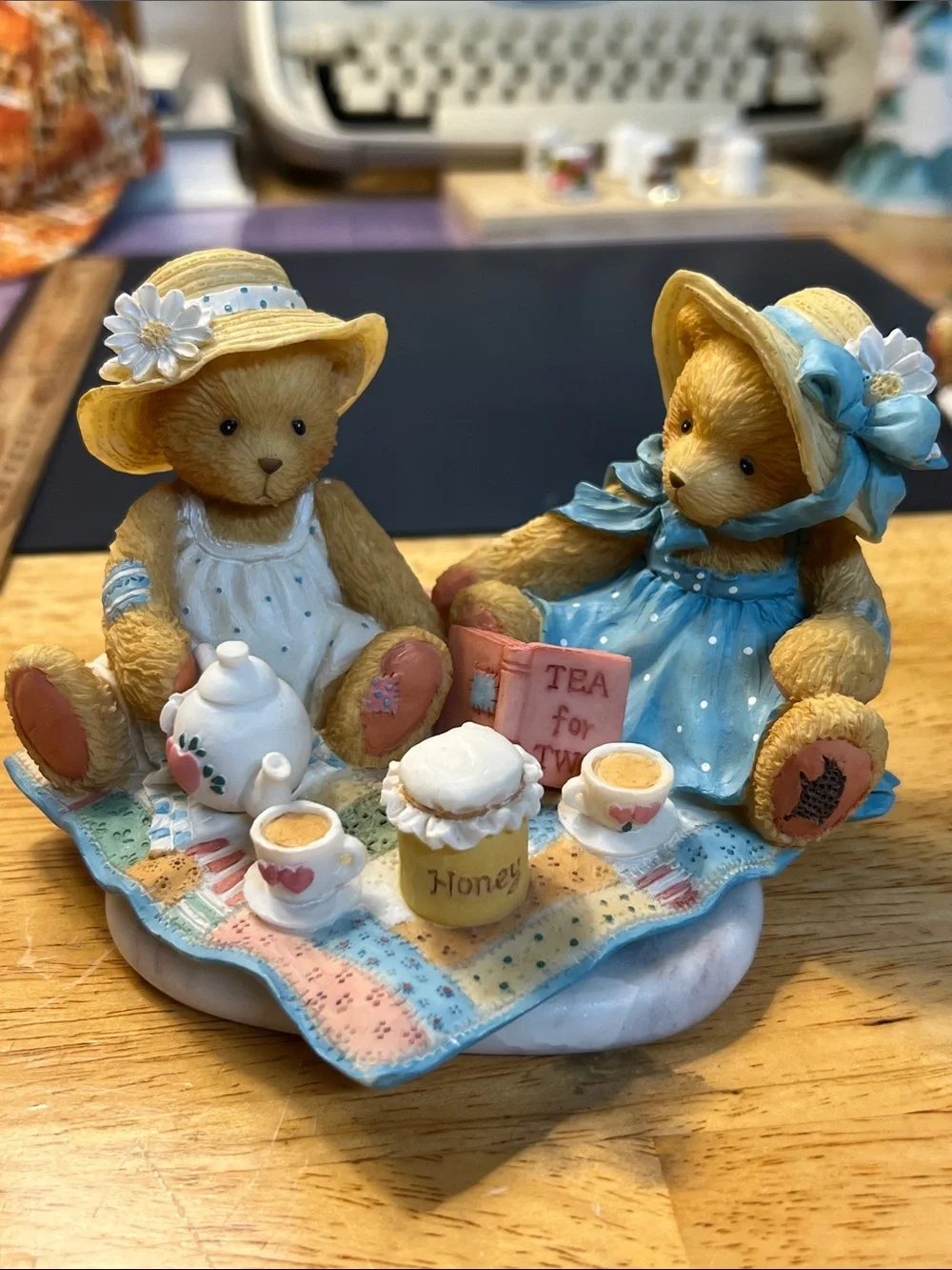 Cherished Teddies Freda and Tina “our friendship is a perfect blend”